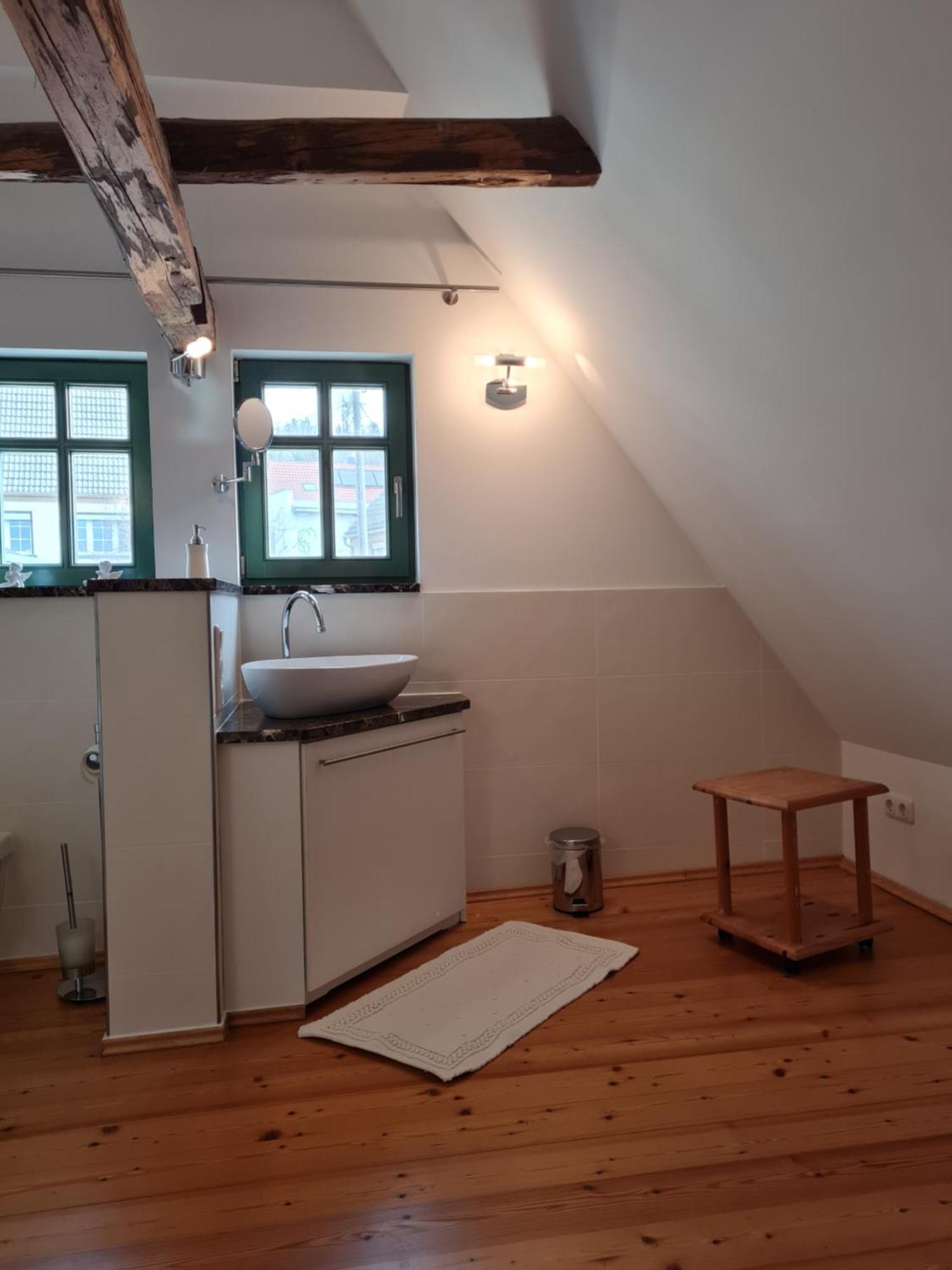 Unterkunft Am Weinberg Nunchritz ภายนอก รูปภาพ